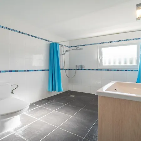 Well-appointed In L Escala Villa *